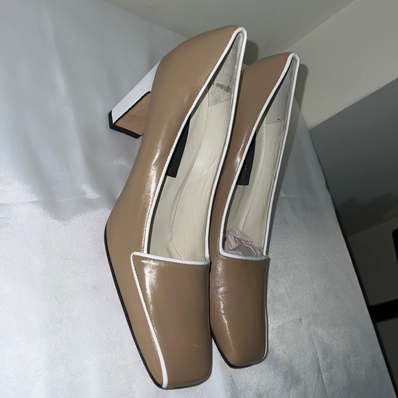 Classiquies Entier (Vero Cuio) Tan/WhiPump 9M - Picture 4 of 10